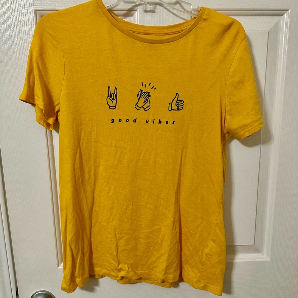 Woman shirt small